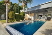 S Villa Place